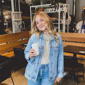 Meet your Posher, Isabelle